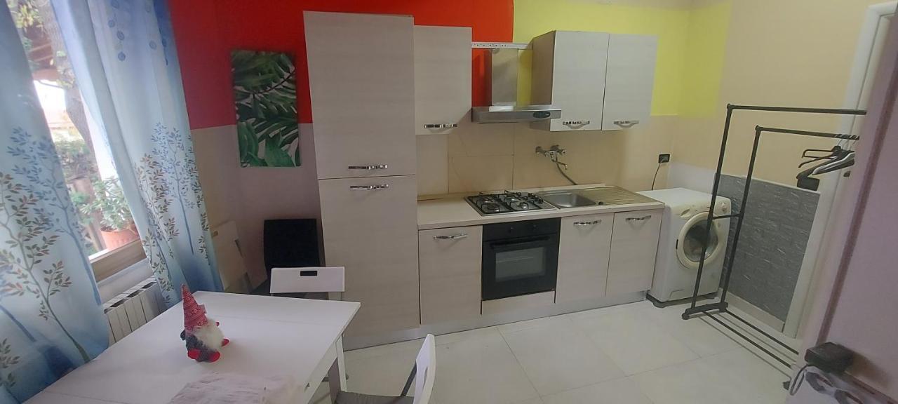 Aci Bonaccorsi Stanza In Villa Con Giardino Con Box Doccia Idromassaggio Rent A Car المظهر الخارجي الصورة